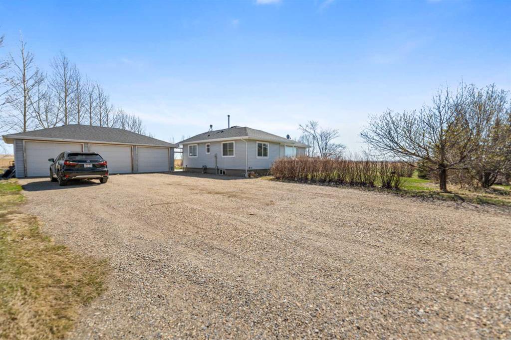 Picture for 242039 Range Road 261  