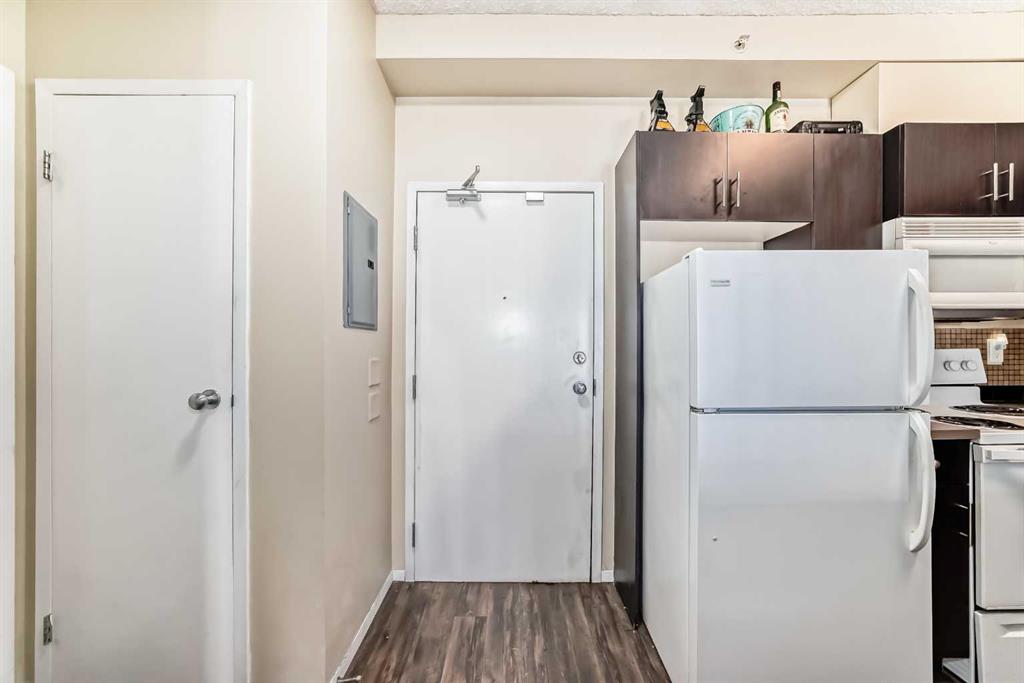 Picture for 3309, 73 Erin Woods Court SE