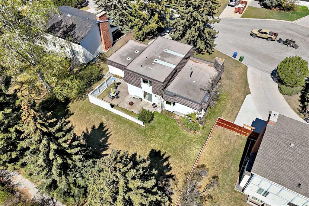 Picture for 8 Varbrook Place NW