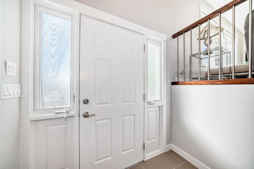 Picture for 47 Coleridge Crescent NW