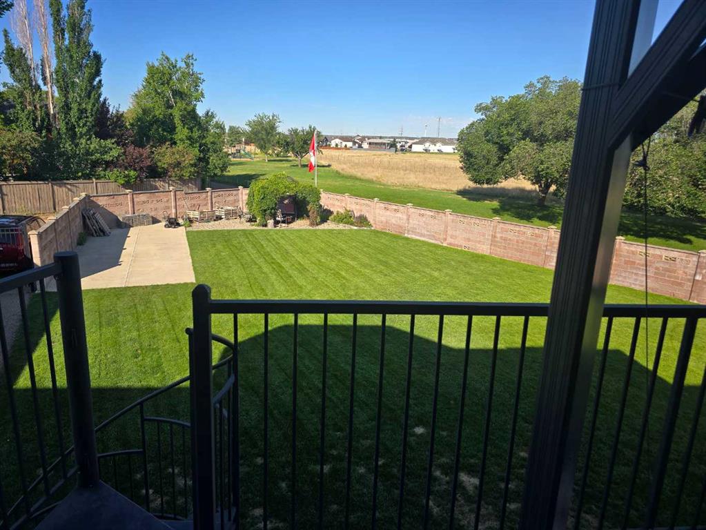 Picture for 37 Heritage Place NE