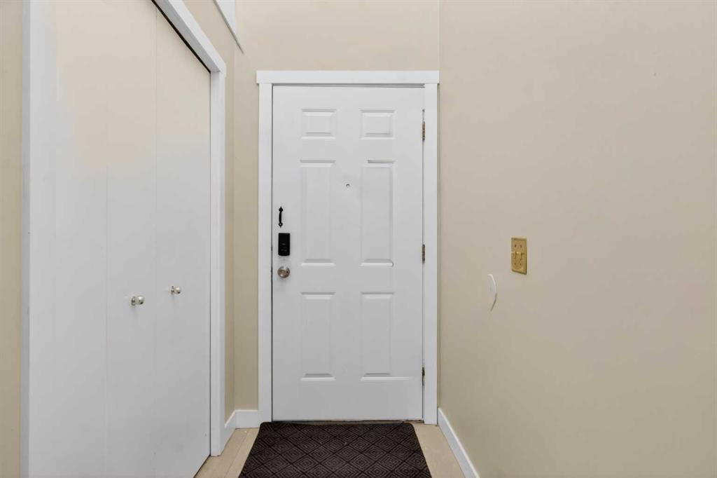 Picture for 252 Erin Woods Drive SE