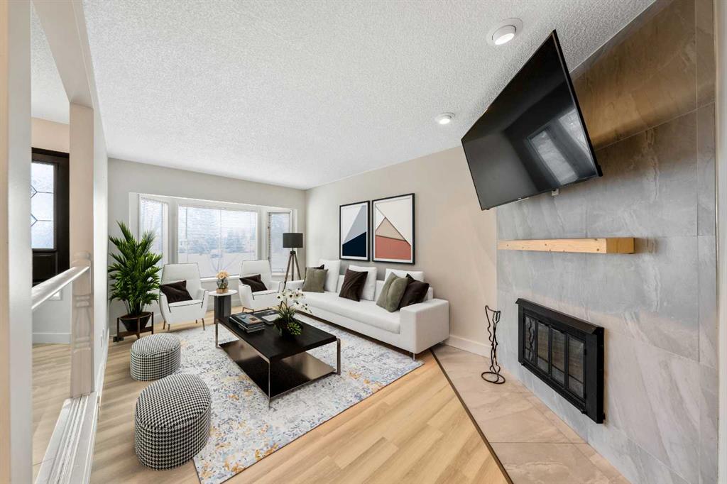 Picture for 100 Woodfield Green SW