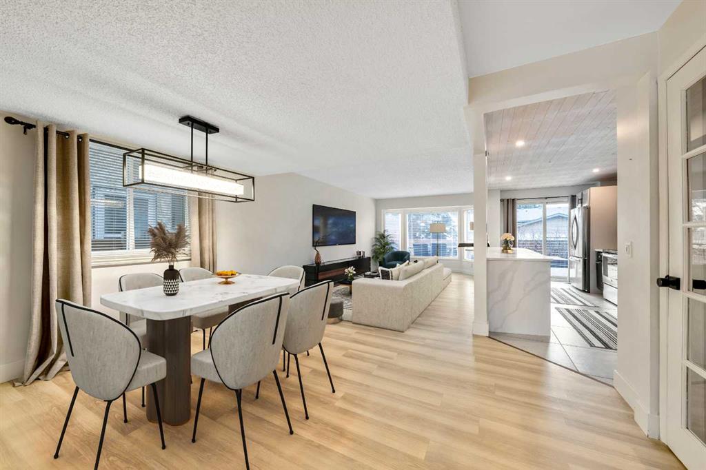 Picture for 100 Woodfield Green SW