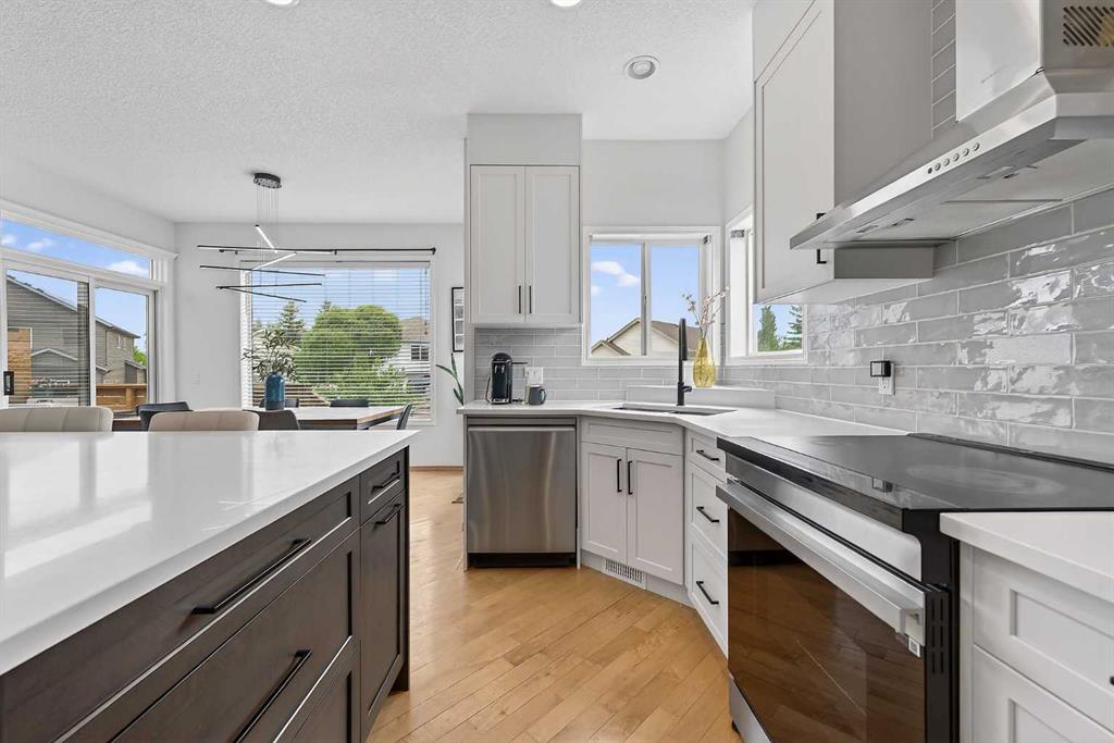 Picture for 36 Somerside Bay SW