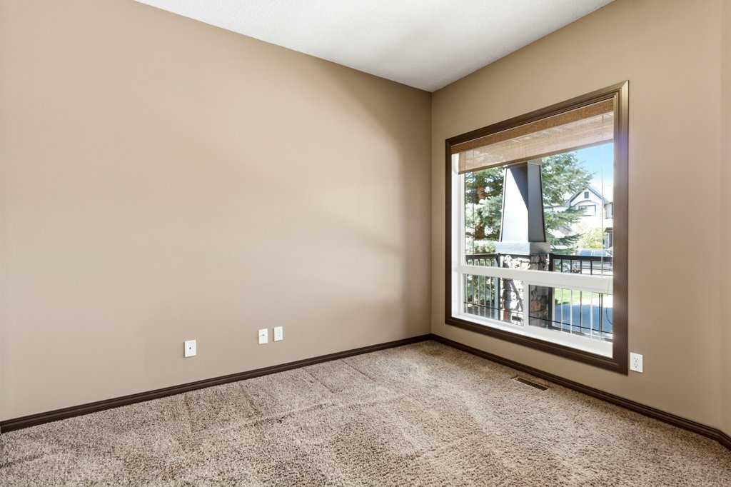 Picture for 23 Aspen Stone Crescent SW