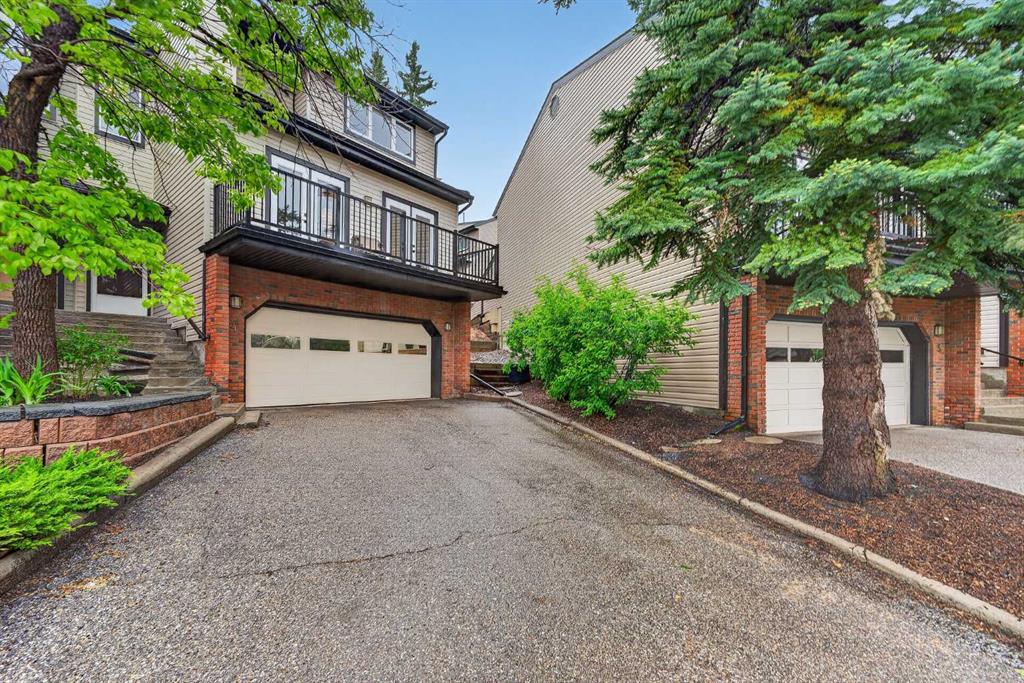 Picture for 4, 448 Strathcona Drive SW
