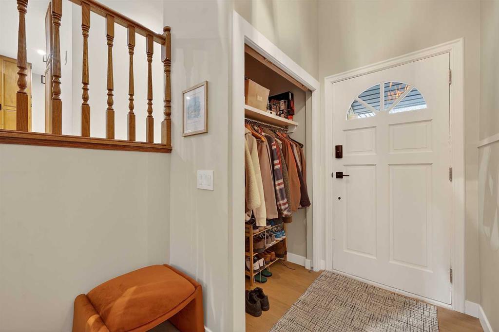 Picture for 4, 448 Strathcona Drive SW
