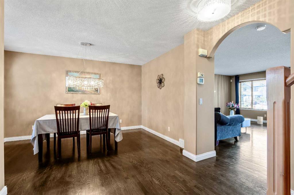 Picture for 123 Cranwell Close SE