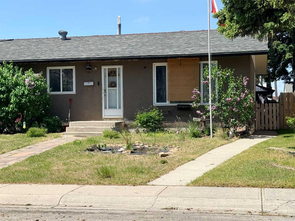 Picture for 15 Mardale Crescent NE