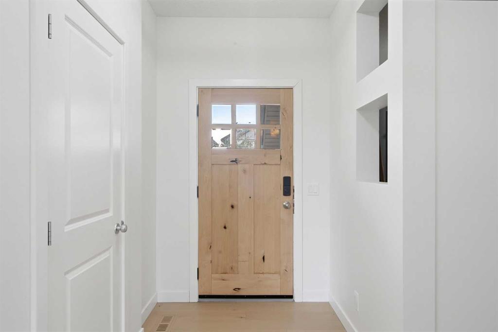 Picture for 23 Cranridge Crescent SE