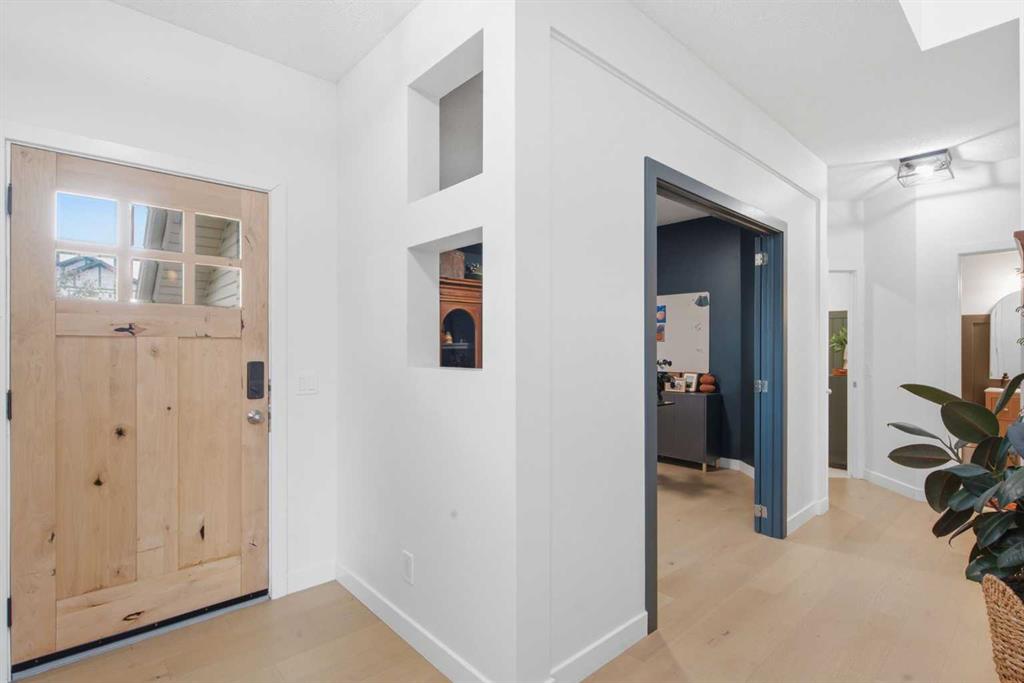 Picture for 23 Cranridge Crescent SE