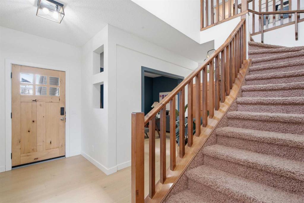 Picture for 23 Cranridge Crescent SE