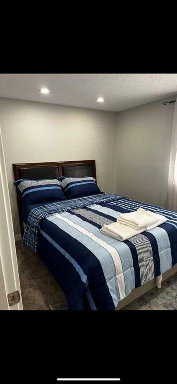 Picture for 7104 Temple Drive NE
