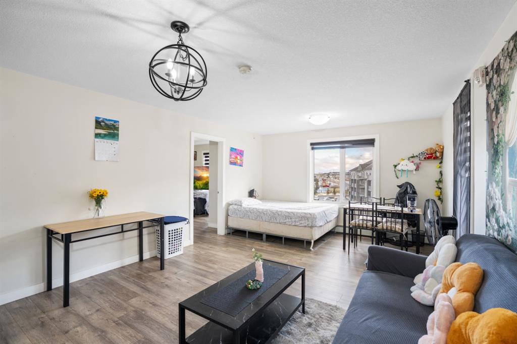 Picture for 3407, 6118 80 Avenue NE