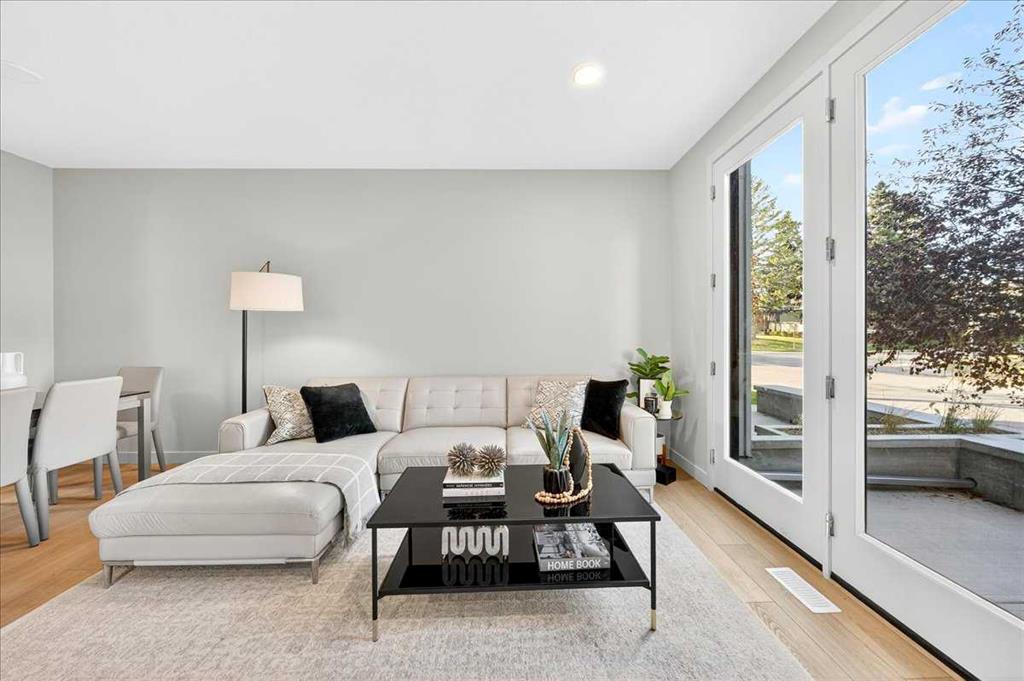 Picture for 641 53 Avenue SW