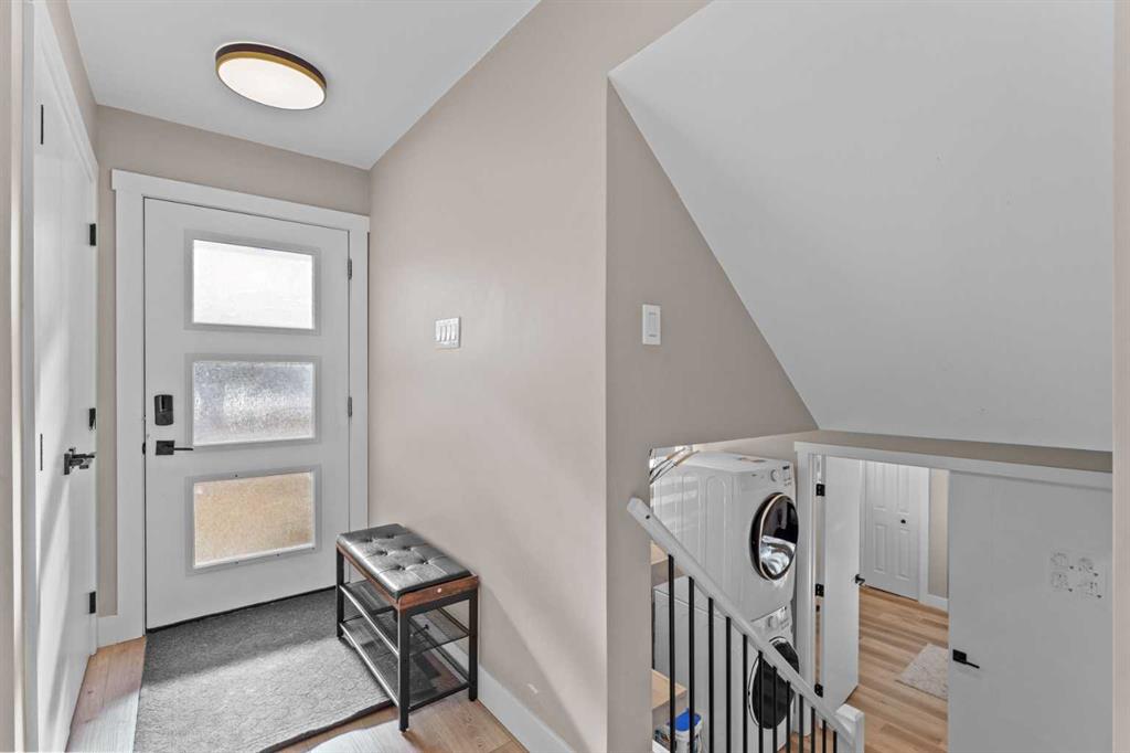 Picture for 3832 40 Avenue NW