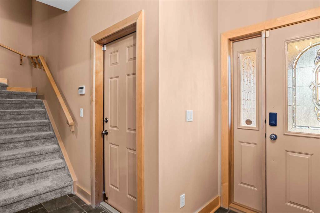 Picture for 4, 124 Silvertip Ridge 