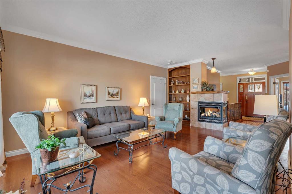 Picture for 8 Bridle Estates Road SW