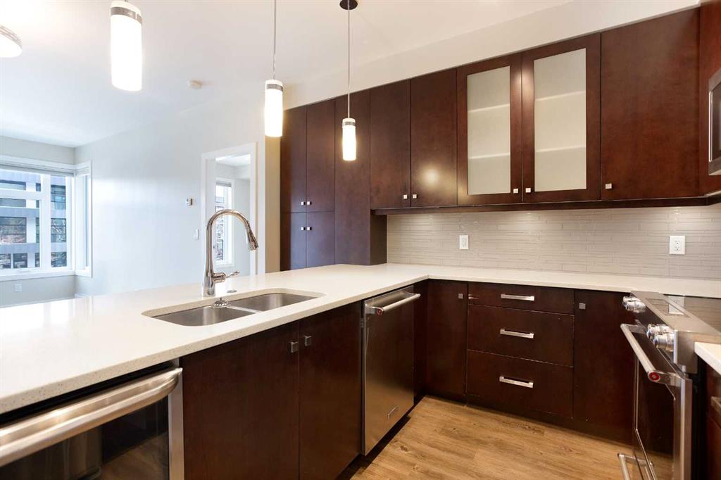 Picture for 207, 1720 10 Street SW