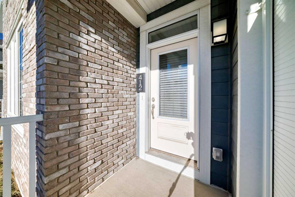 Picture for 412 Yorkville Avenue SW