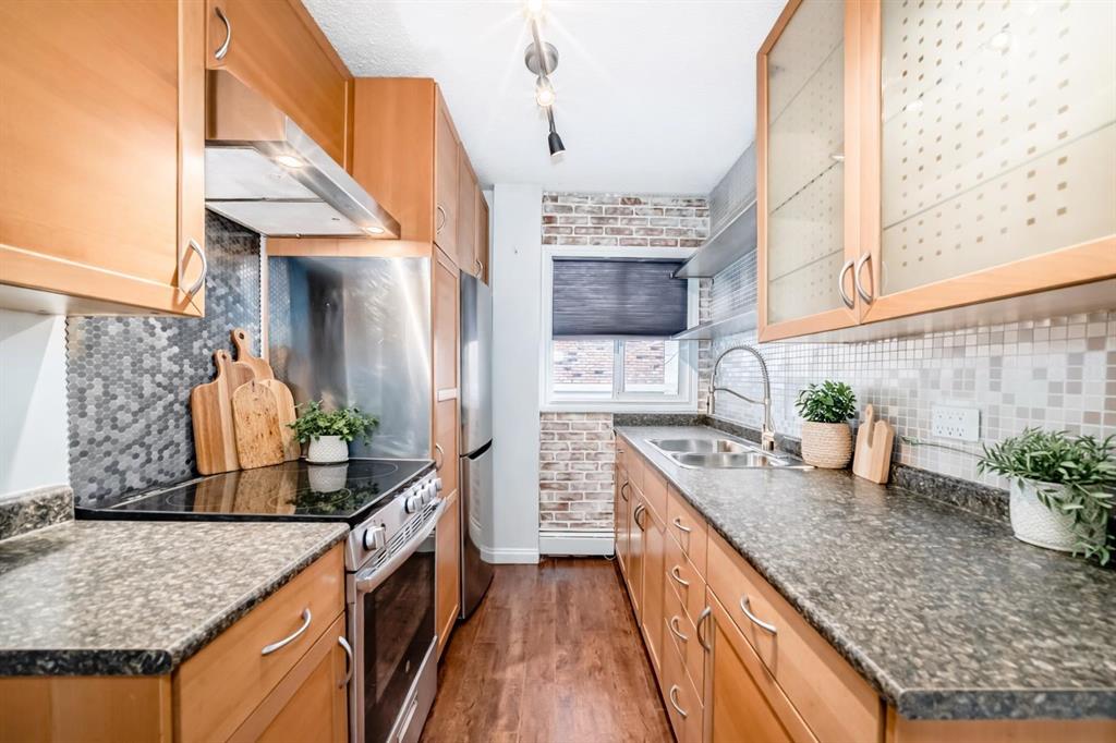 Picture for 208, 1222 13 Avenue SW