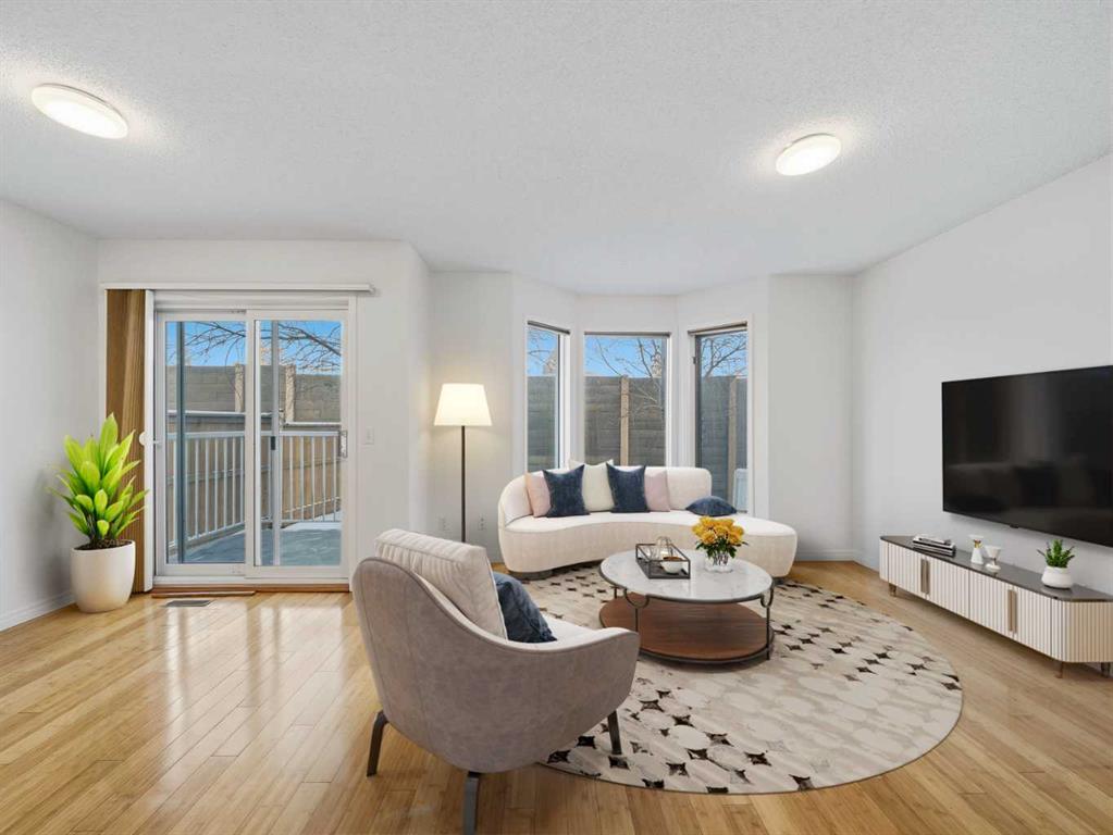 Picture for 626 Hawkstone Manor NW