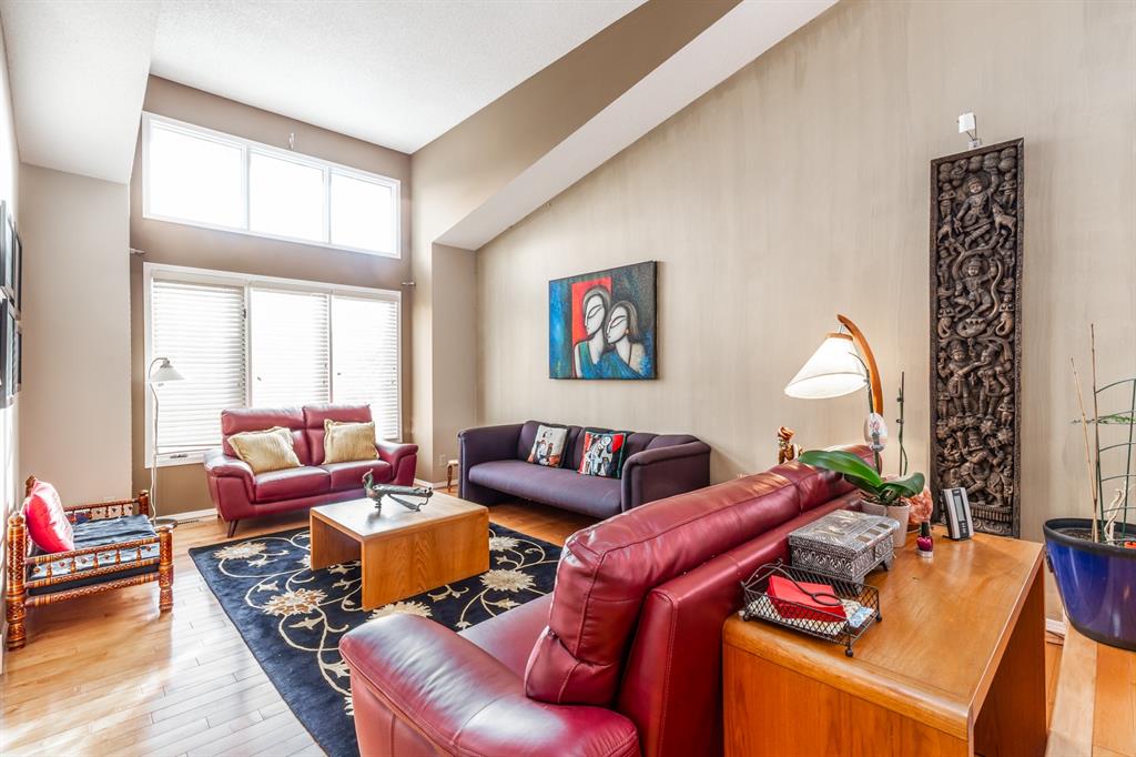 Picture for 63 Edgeridge Court NW