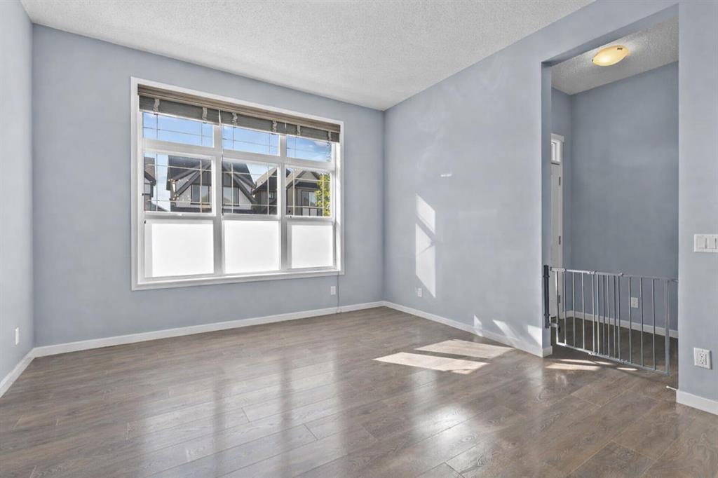 Picture for 103 Masters Heights SE