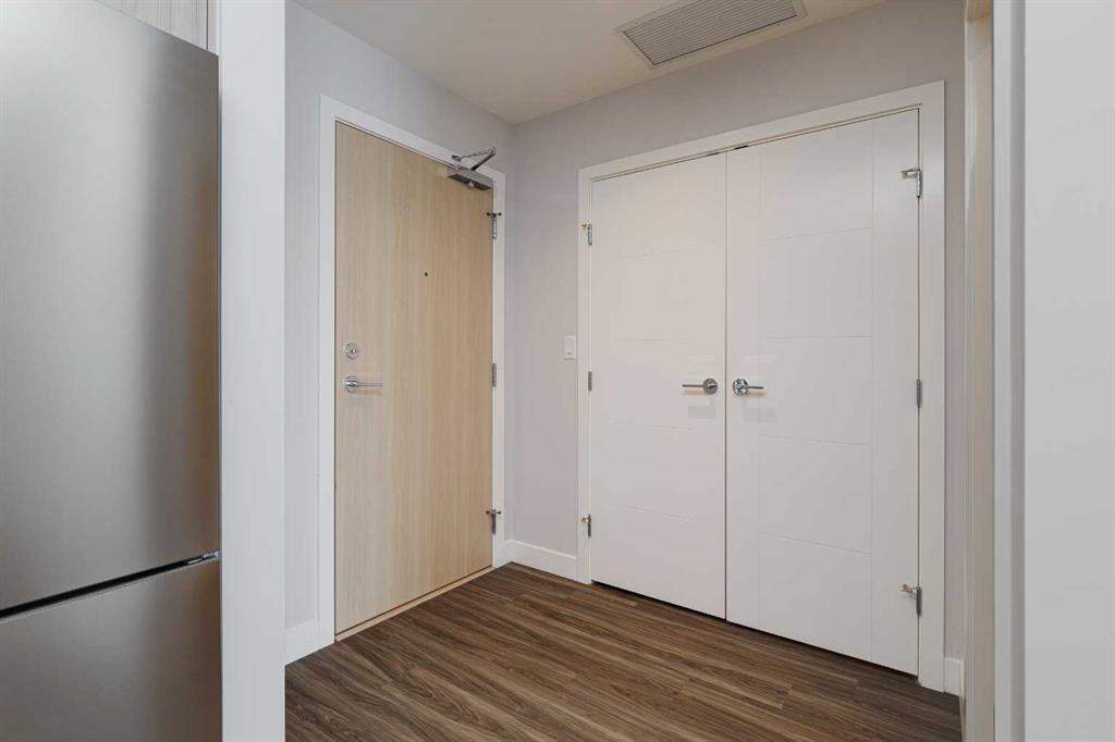 Picture for 1205, 530 3 Street SE