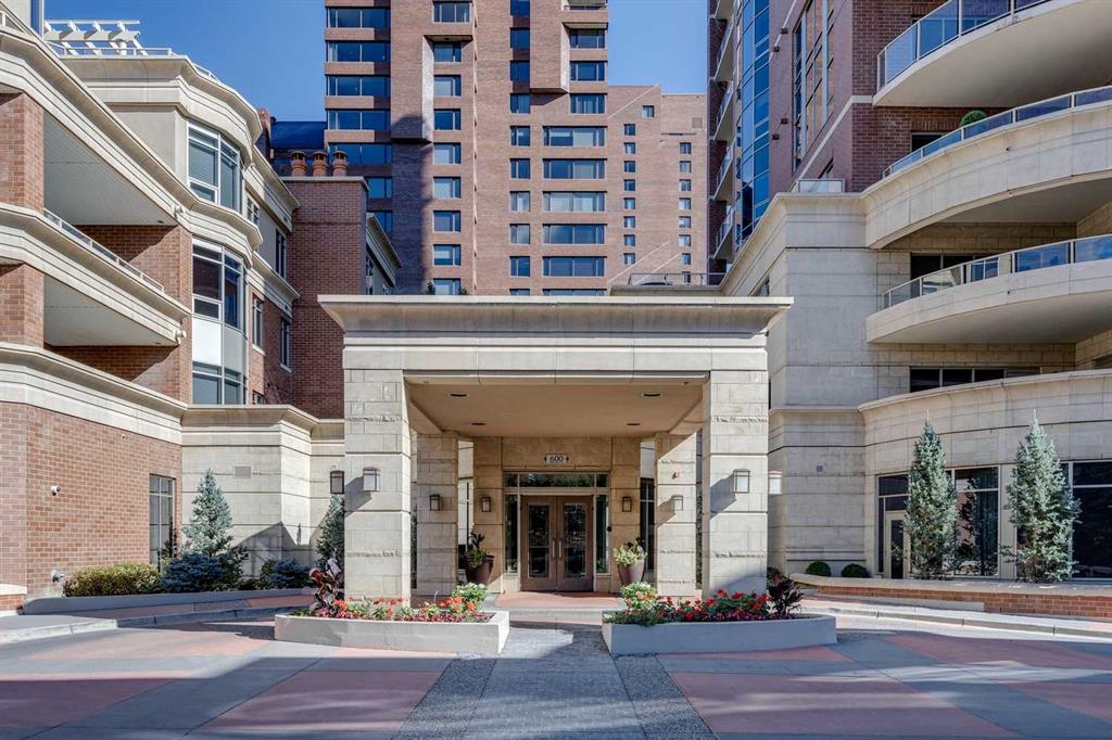 Picture for 702, 600 Princeton Way SW