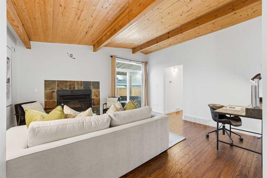 Picture for 2623 Glenmount Drive SW