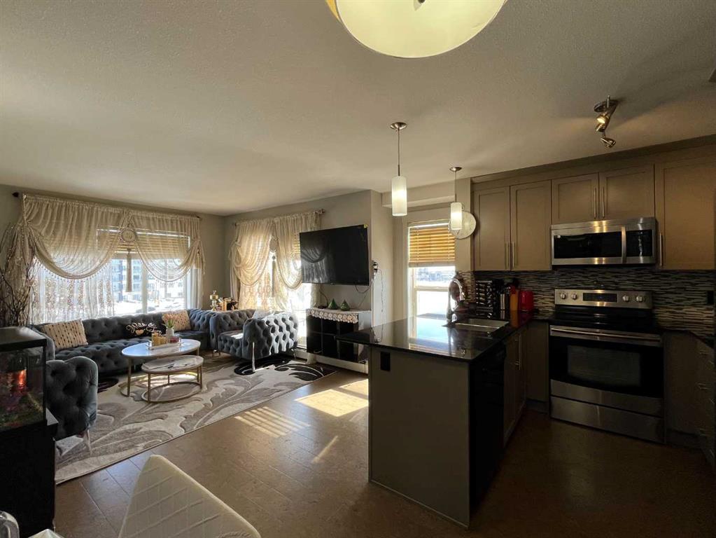 Picture for 1406, 155 Skyview Ranch Way NE