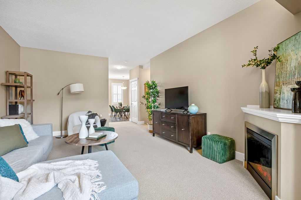 Picture for 15, 27 Springborough Boulevard SW