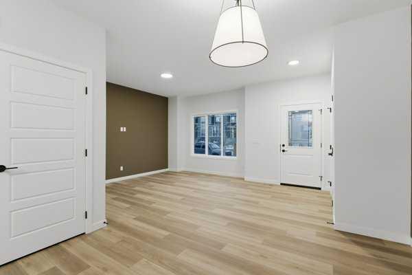 Picture for 2157 Bayview Drive SW