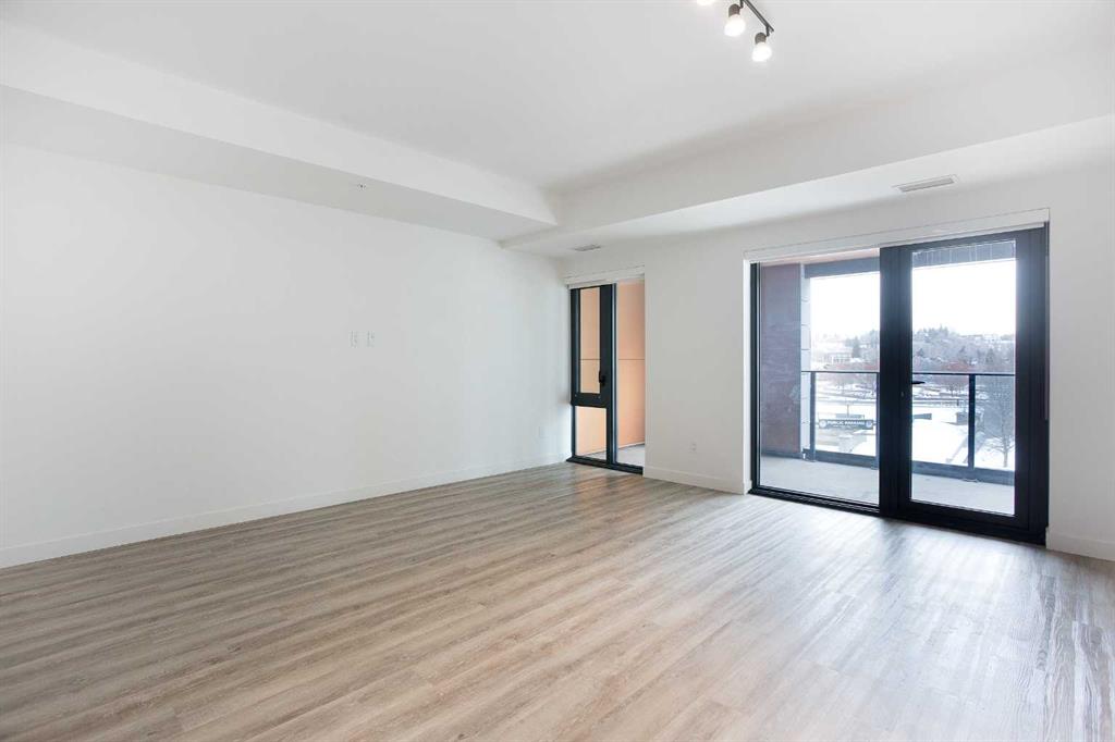 Picture for 214, 730 2nd Avenue SW