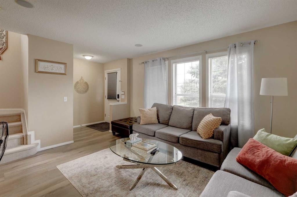 Picture for 22 Tarington Landing NE