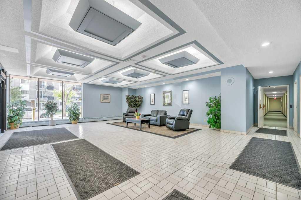 Picture for 1403, 924 14 Avenue SW