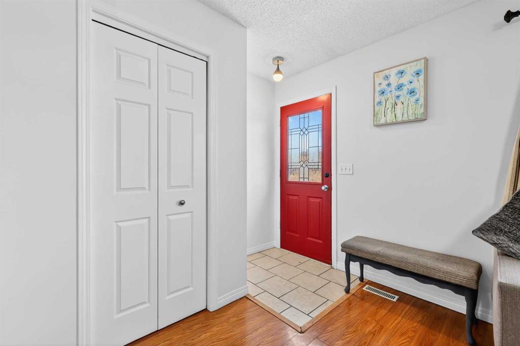 Picture for 928 Pinecliff Drive NE