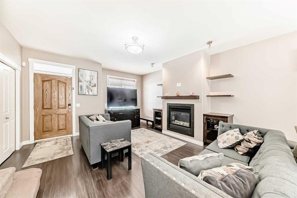 Picture for 37 Skyview Ranch Gardens NE