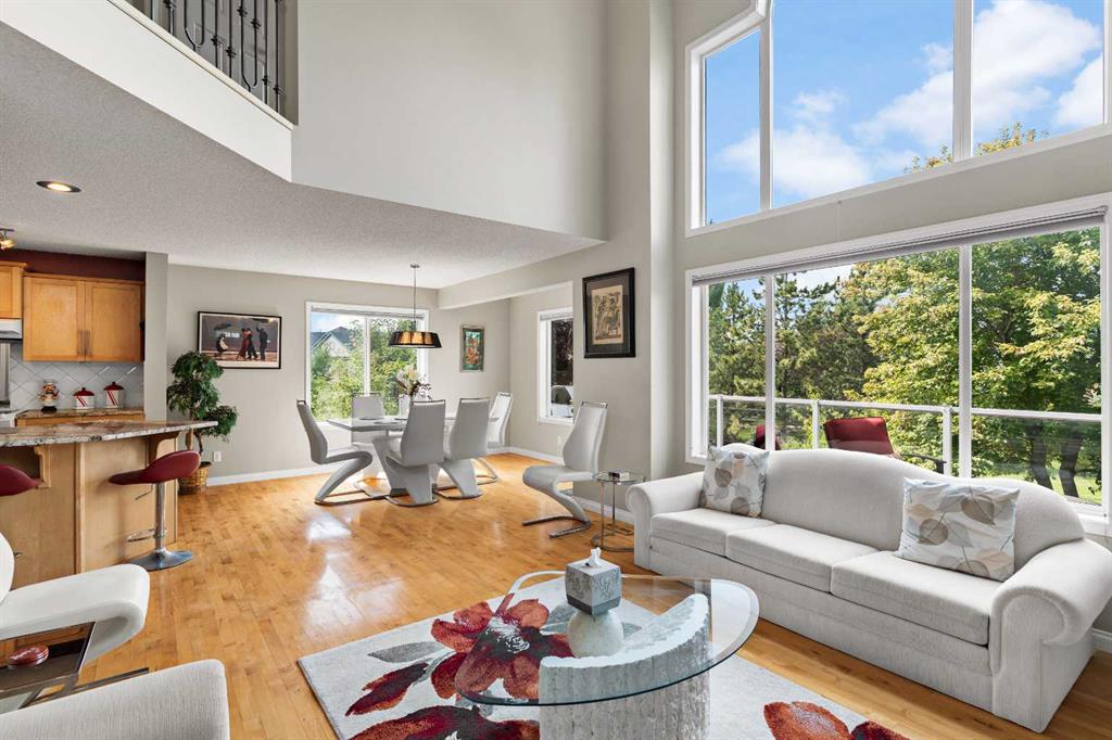 Picture for 180 Cranfield Park SE