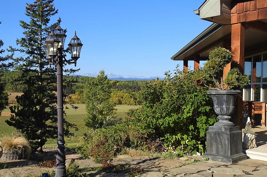 Picture for 240184 370 Avenue W