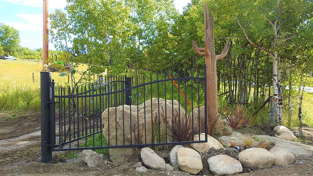 Picture for 240184 370 Avenue W