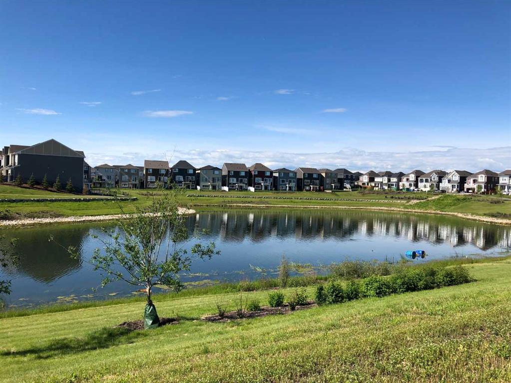 Picture for 280 Yorkville Manor SW