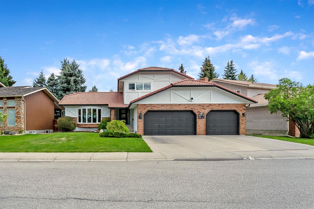 Picture for 75 Woodacres Crescent SW