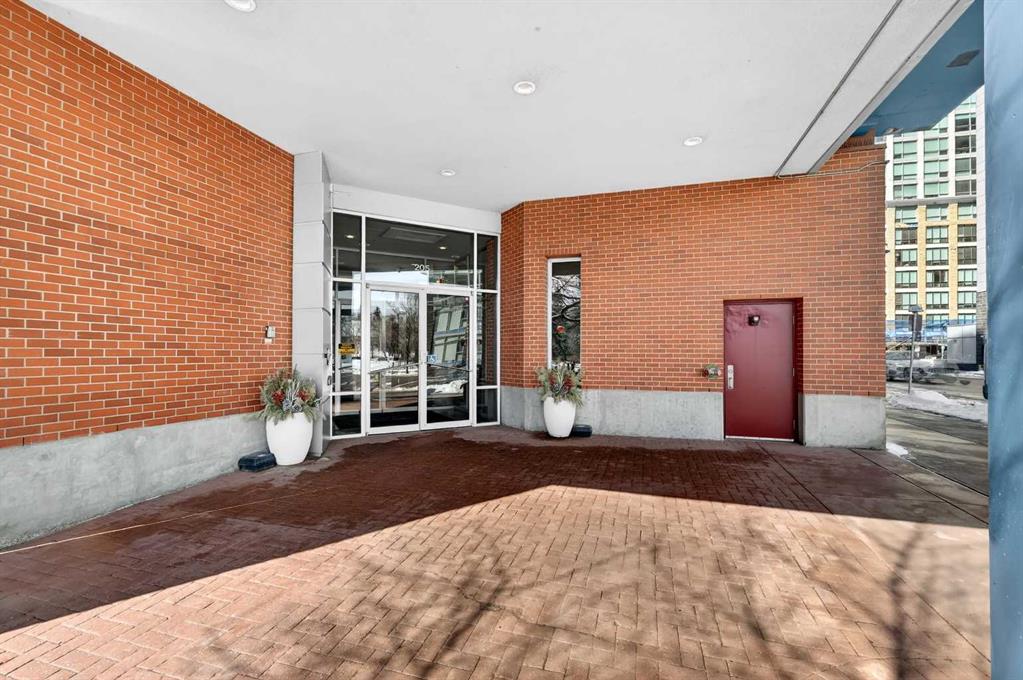 Picture for 312, 205 Riverfront Avenue SW