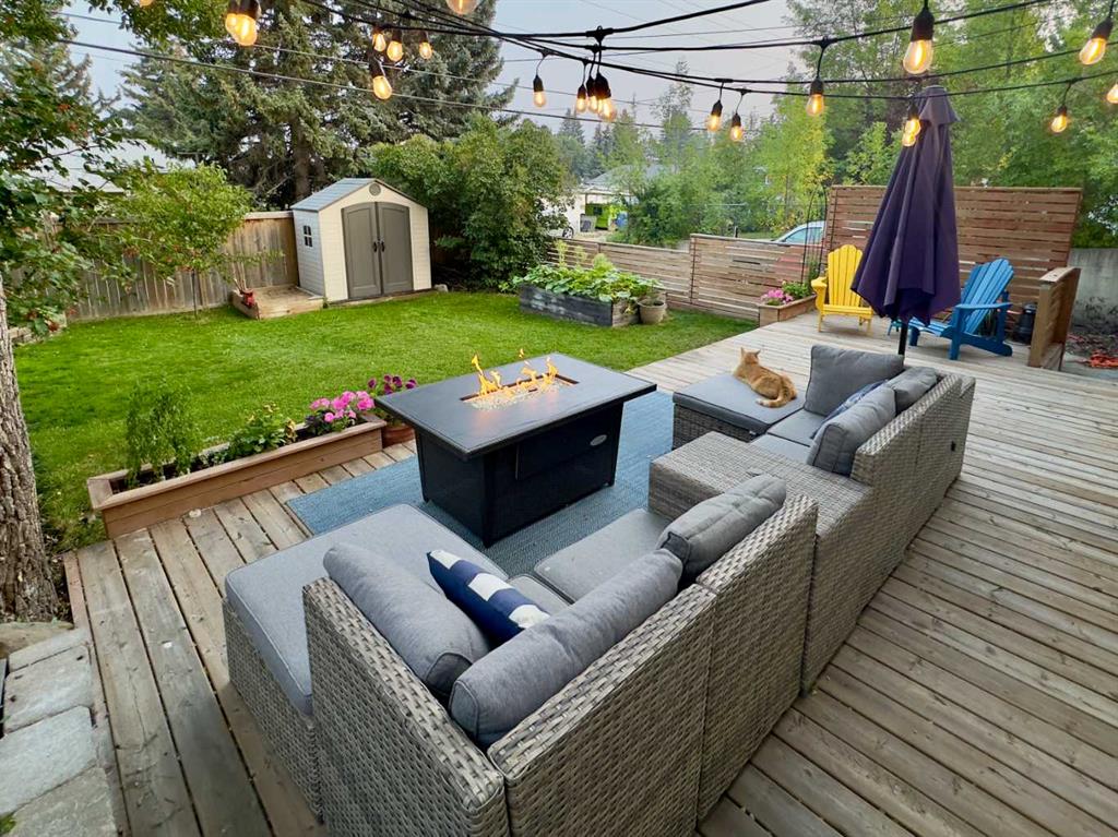 Picture for 568 Northmount Drive NW