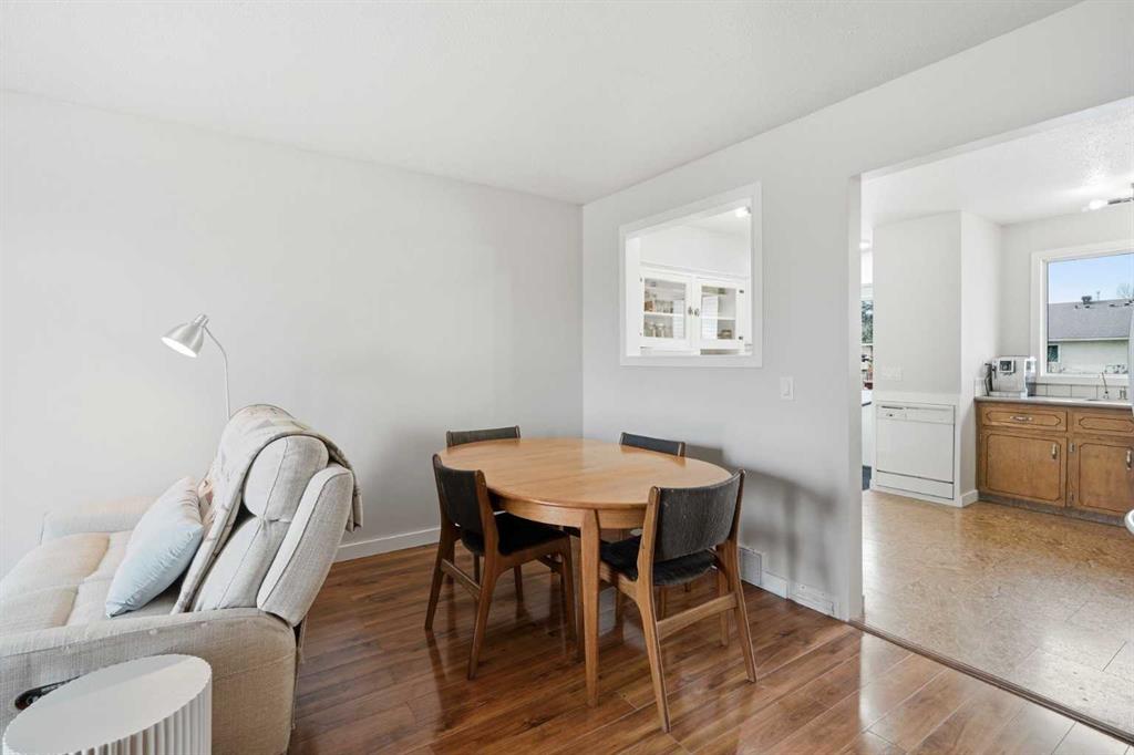 Picture for 20 Dovely Way SE