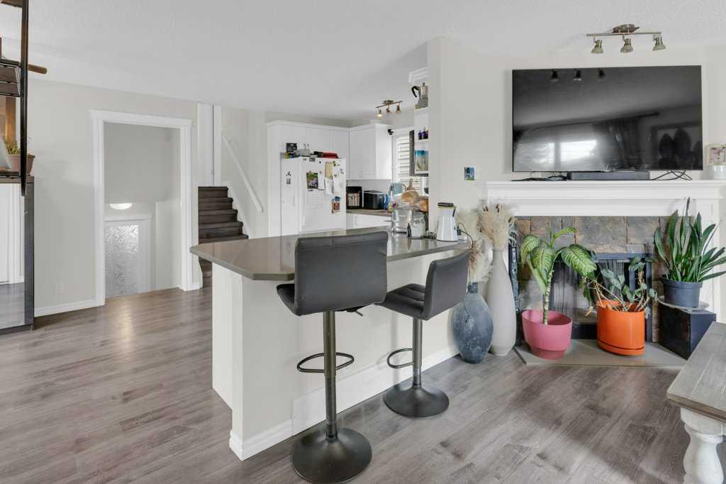 Picture for 171 Erin Mount Place SE