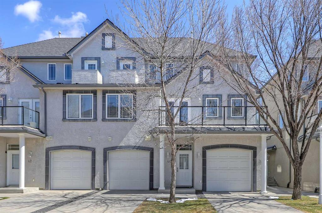 Picture for 40 Simcoe Place SW